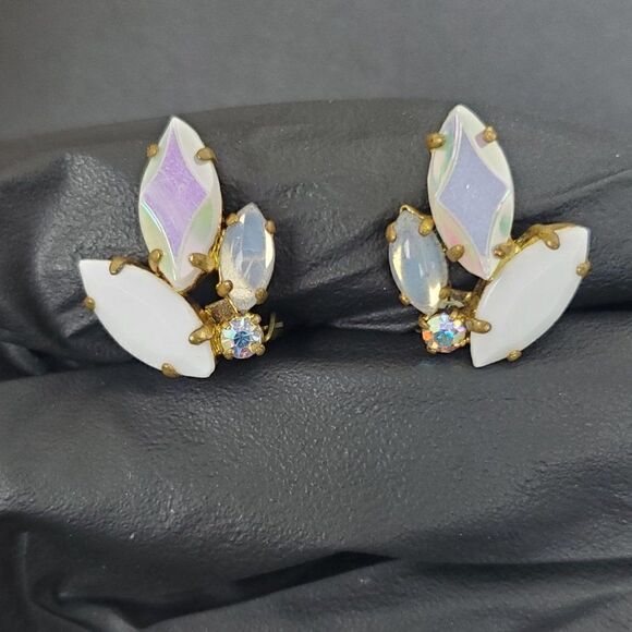 Vintage West Germany White Clear AB Crystal Rhinestone Glass‎ Clip On Earrings - Picture 12 of 12